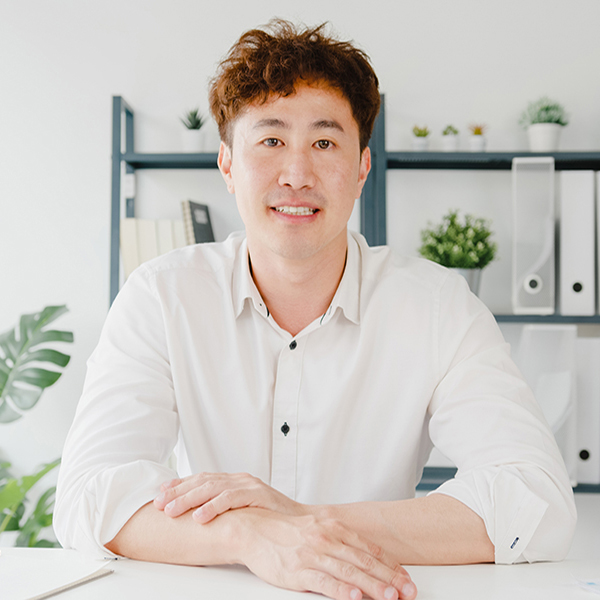 ศรณ์ วงศ์วรรธน์